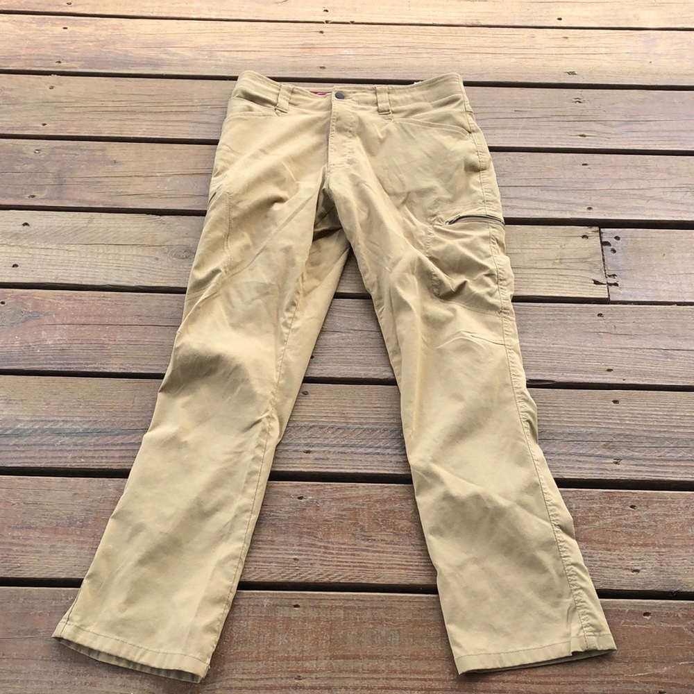 Wrangler Tan Chinos Classic Cotton Blend